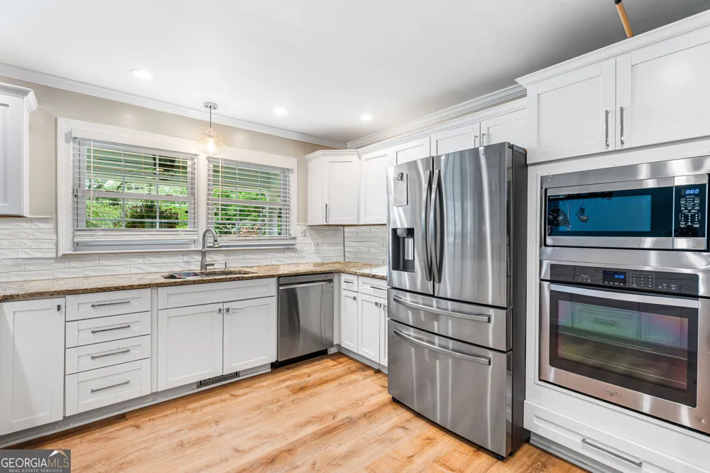 300 GA Highway 42 Byron, GA 31008