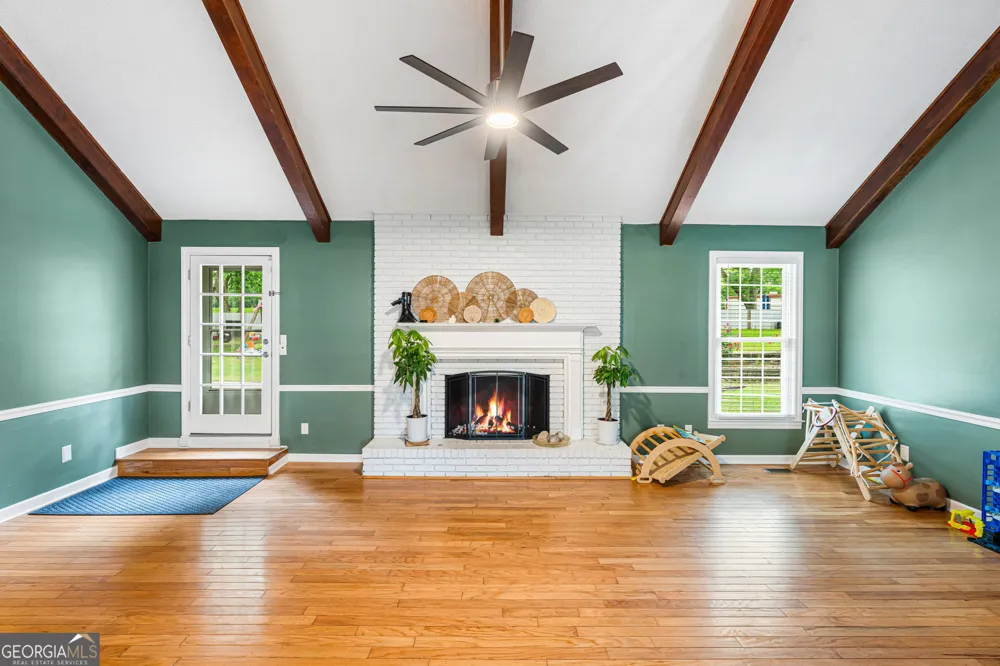 300 GA Highway 42 Byron, GA 31008