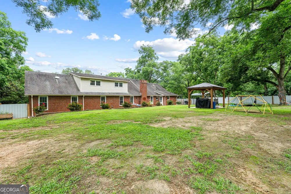 300 GA Highway 42 Byron, GA 31008