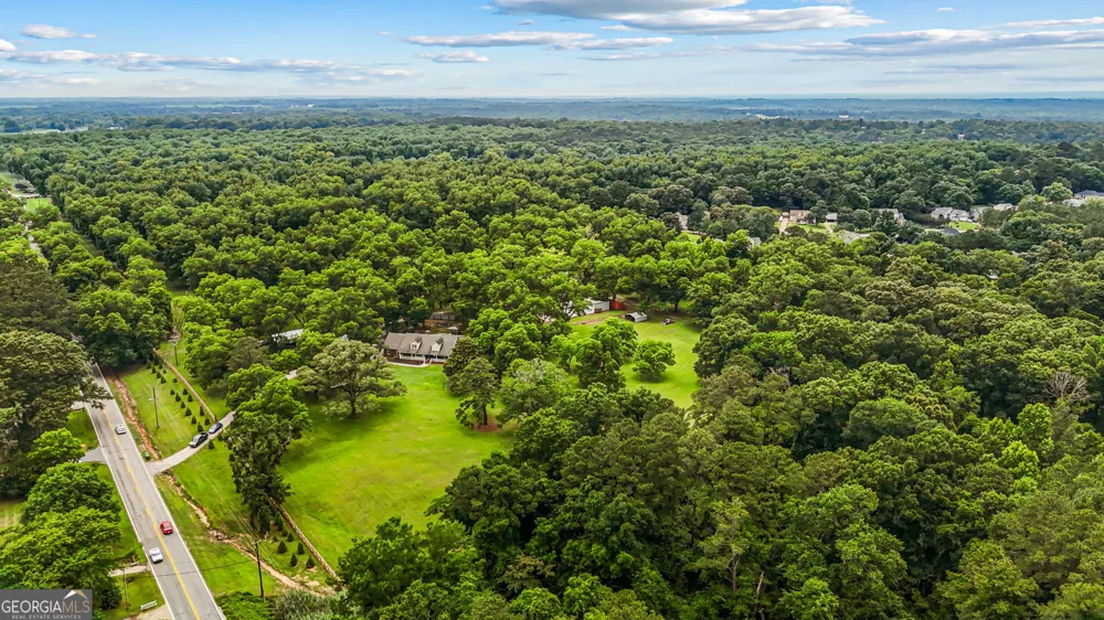 300 GA Highway 42 Byron, GA 31008