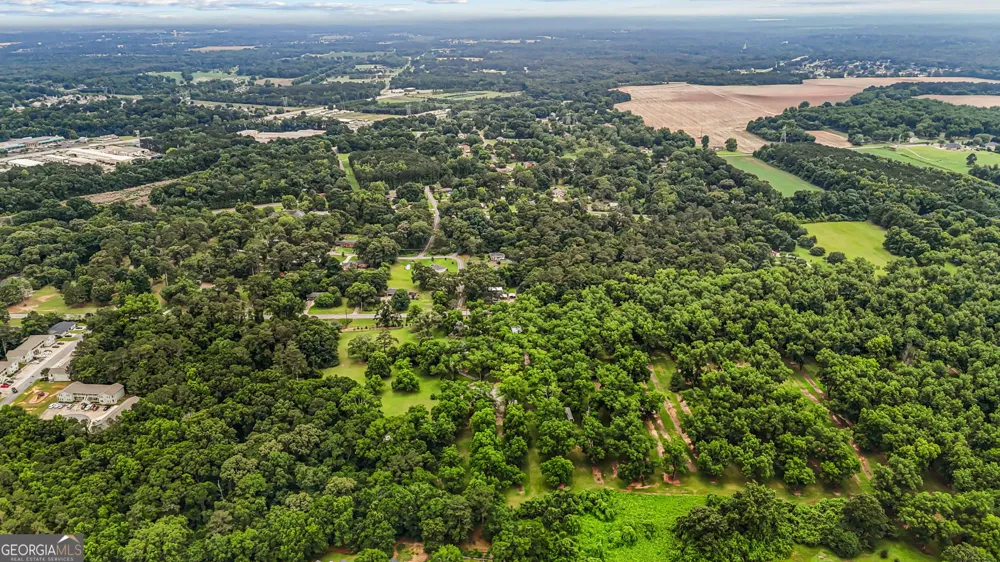 300 GA Highway 42 Byron, GA 31008