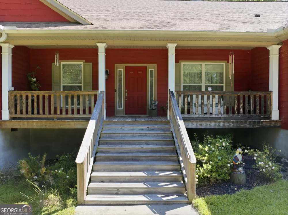 1089 N North Pointe DR Tignall, GA 30668