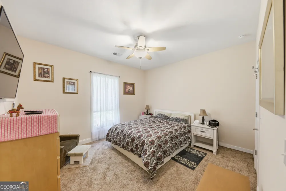 1089 N North Pointe DR Tignall, GA 30668