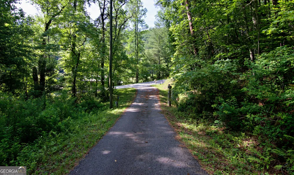 10475 Warwoman RD Clayton, GA 30525