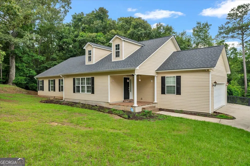 222 Blue Ridge LN Warner Robins, GA 31088