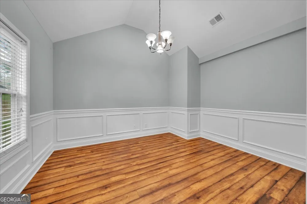 222 Blue Ridge LN Warner Robins, GA 31088