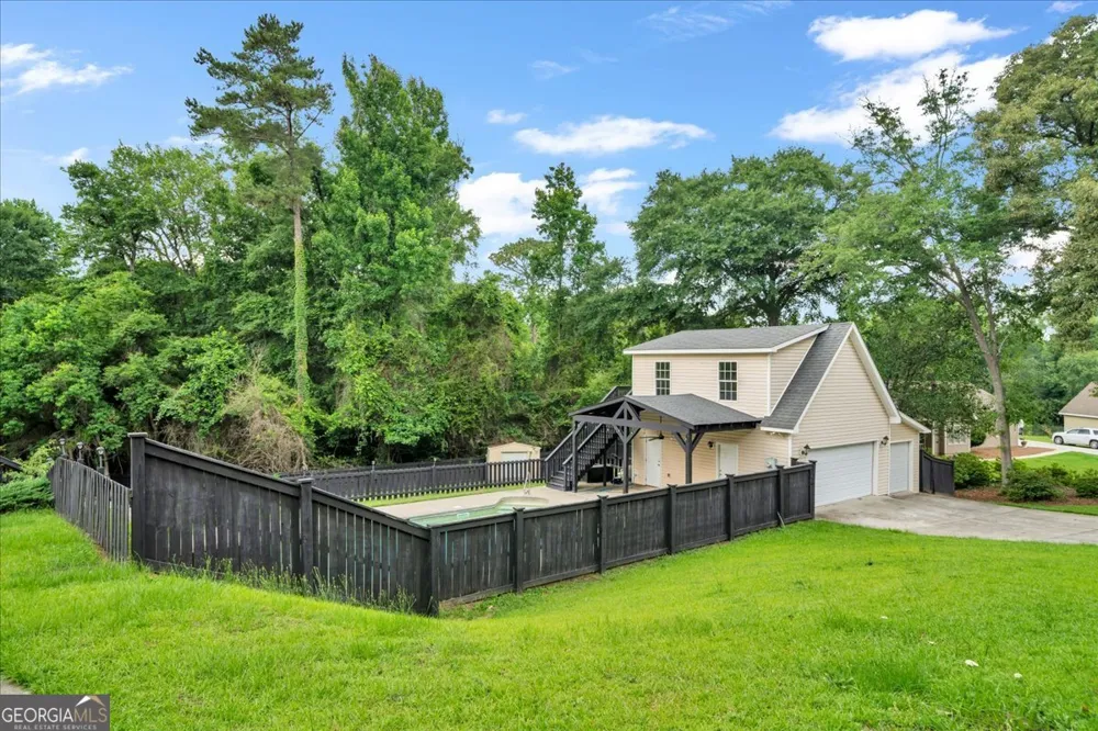222 Blue Ridge LN Warner Robins, GA 31088