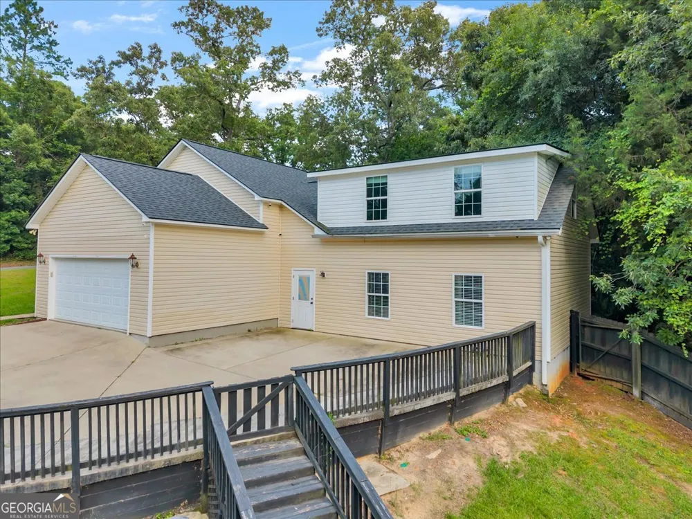 222 Blue Ridge LN Warner Robins, GA 31088