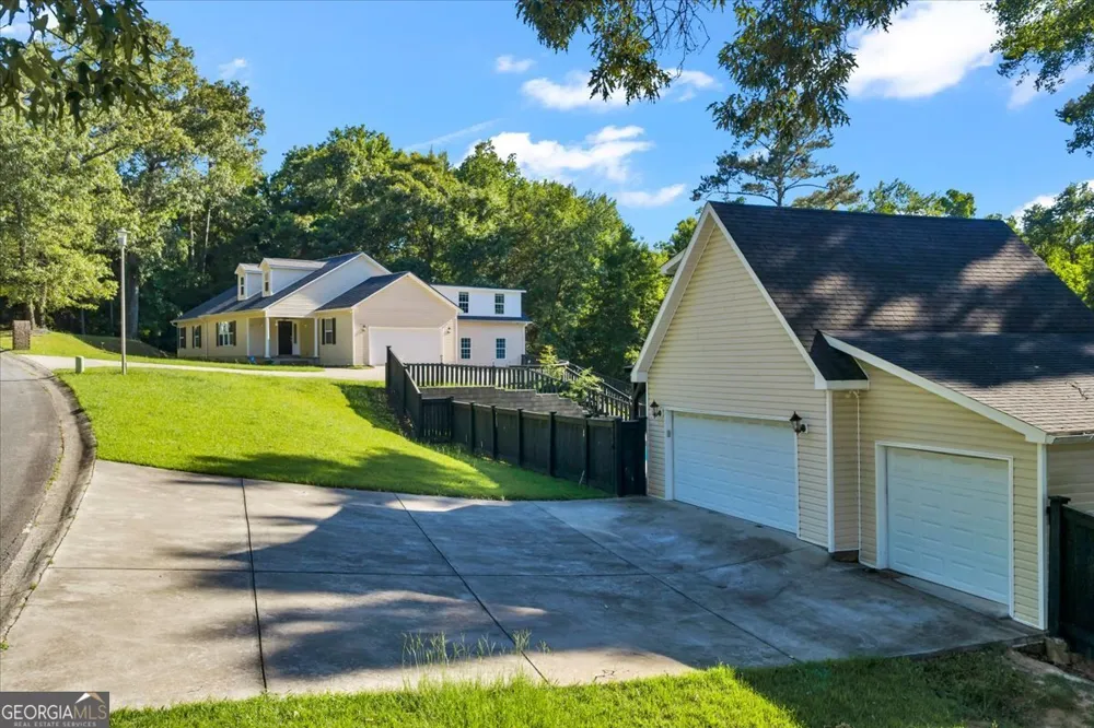 222 Blue Ridge LN Warner Robins, GA 31088