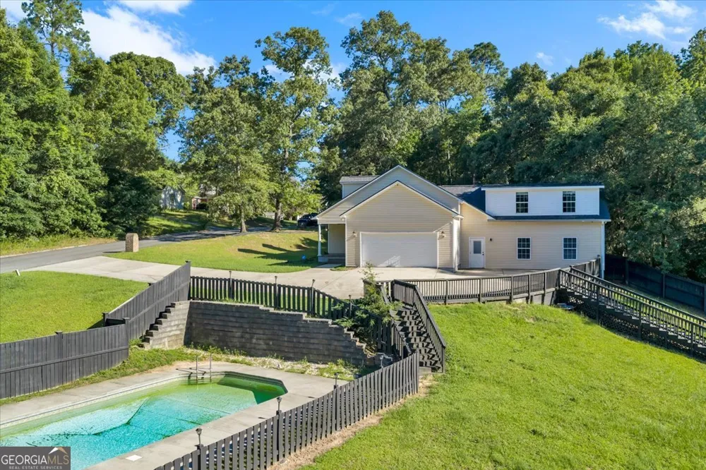 222 Blue Ridge LN Warner Robins, GA 31088