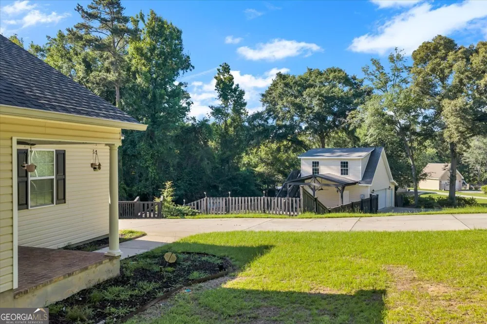 222 Blue Ridge LN Warner Robins, GA 31088