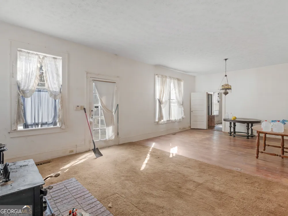 481 Turner RD Concord, GA 30206