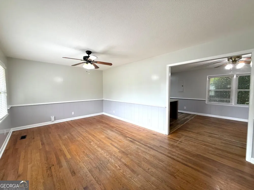 220 High ST Adel, GA 31620