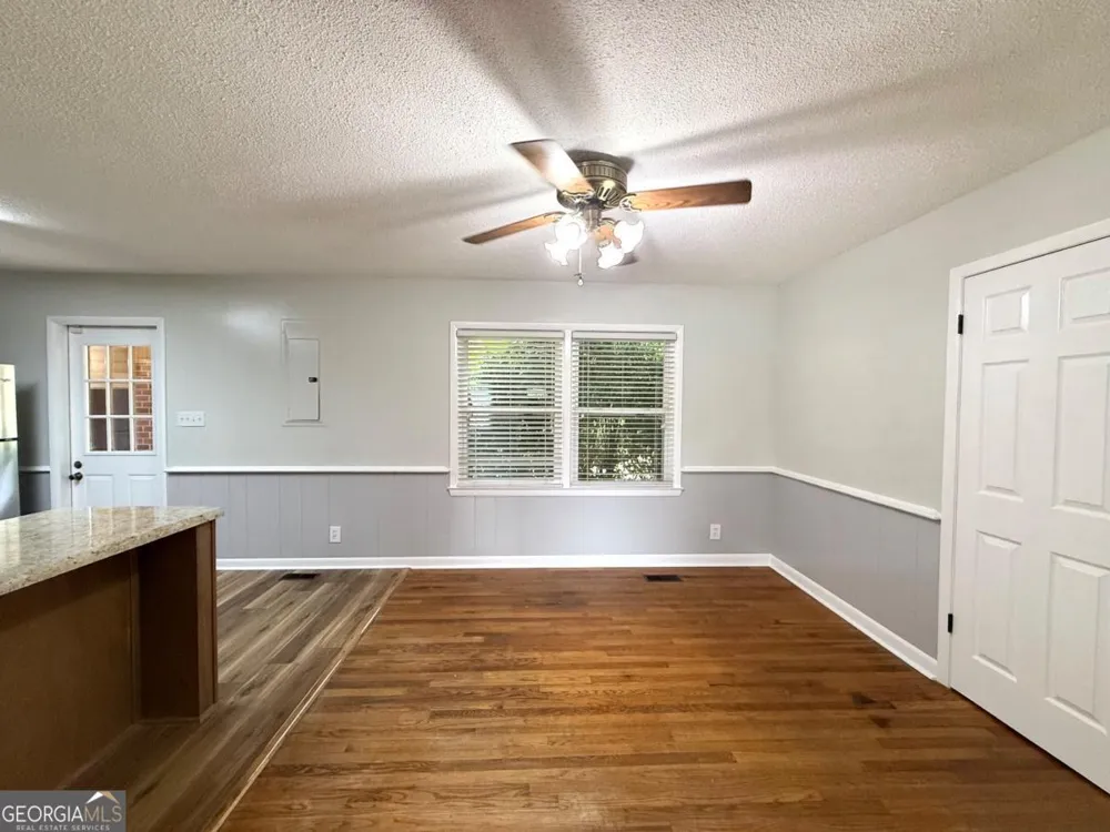 220 High ST Adel, GA 31620