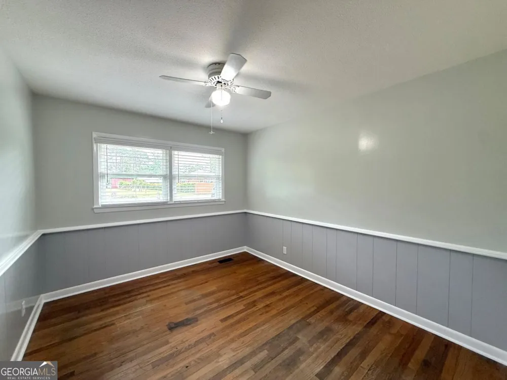 220 High ST Adel, GA 31620