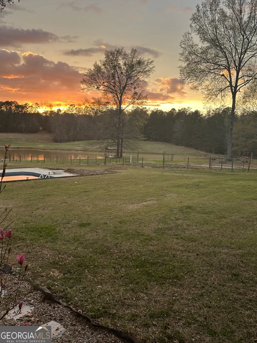 4759 Ga Highway 142 Shady Dale, GA 31085