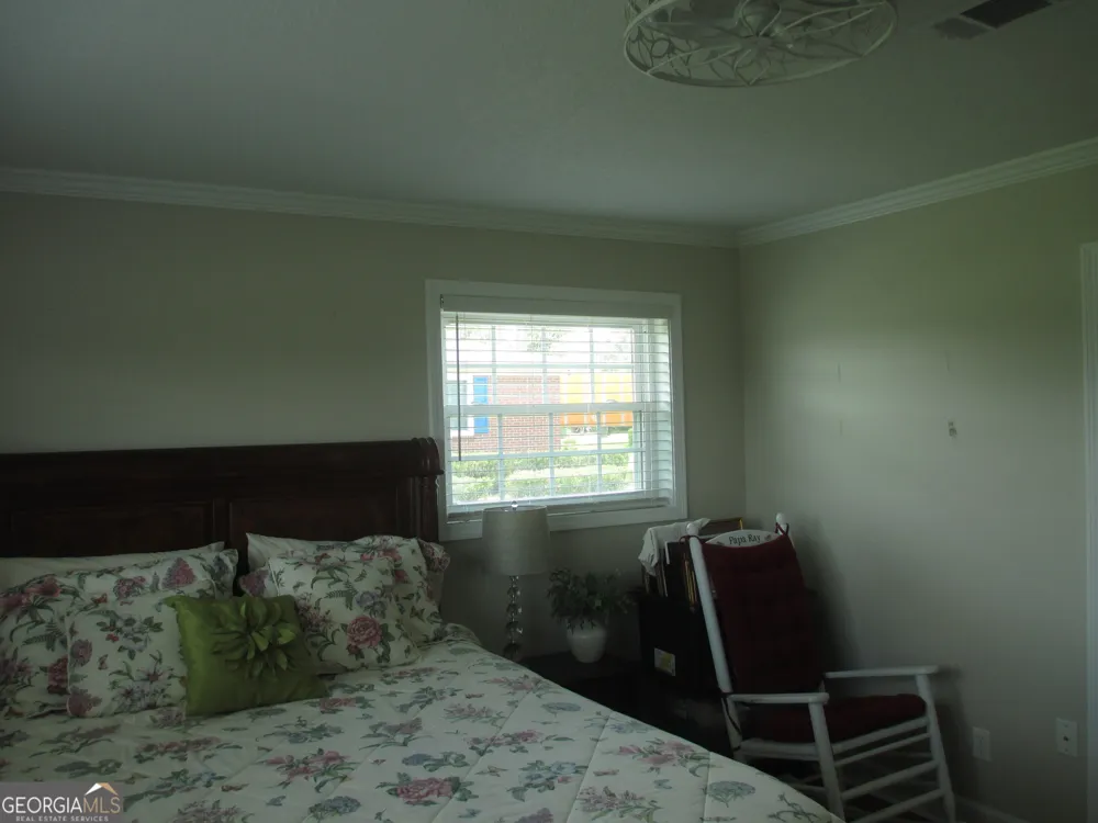 29 Pine Forest AVE Hazlehurst, GA 31539