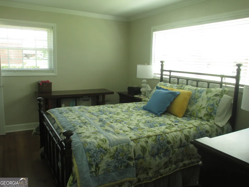 29 Pine Forest AVE Hazlehurst, GA 31539