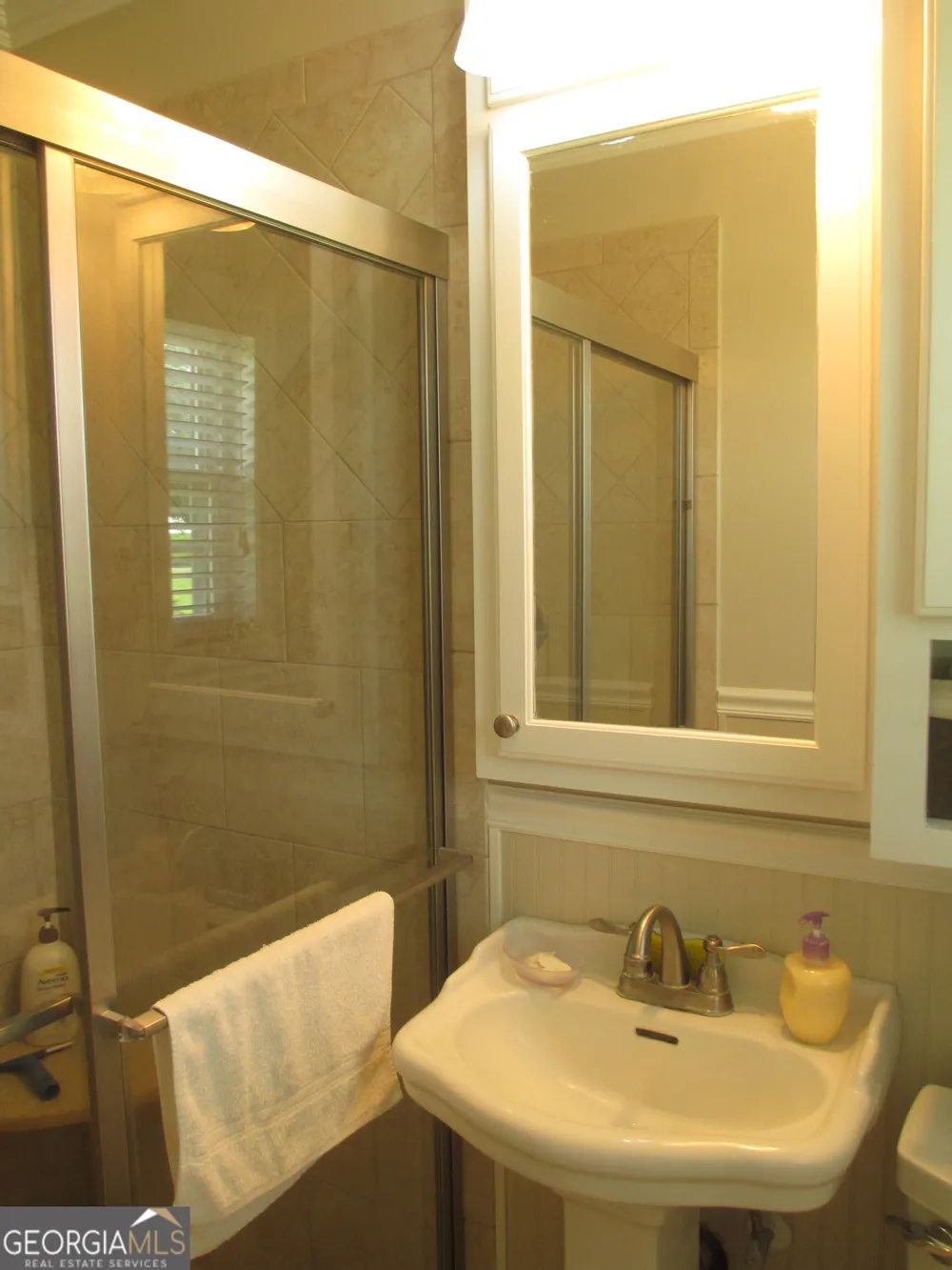 29 Pine Forest AVE Hazlehurst, GA 31539