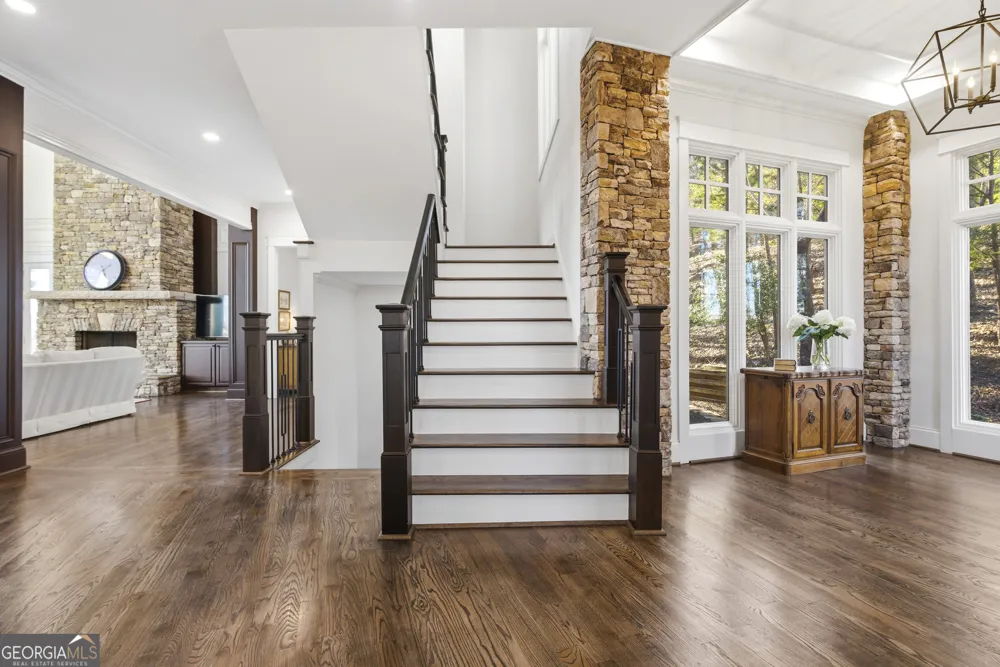 261 Falcon HTS Big Canoe, GA 30143