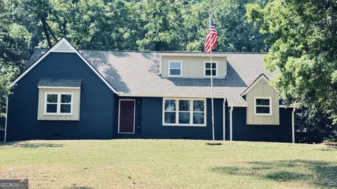 617 Mayes WAY