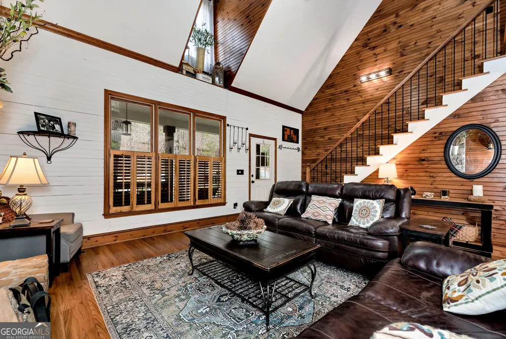 1060 Golden AVE Dahlonega, GA 30533