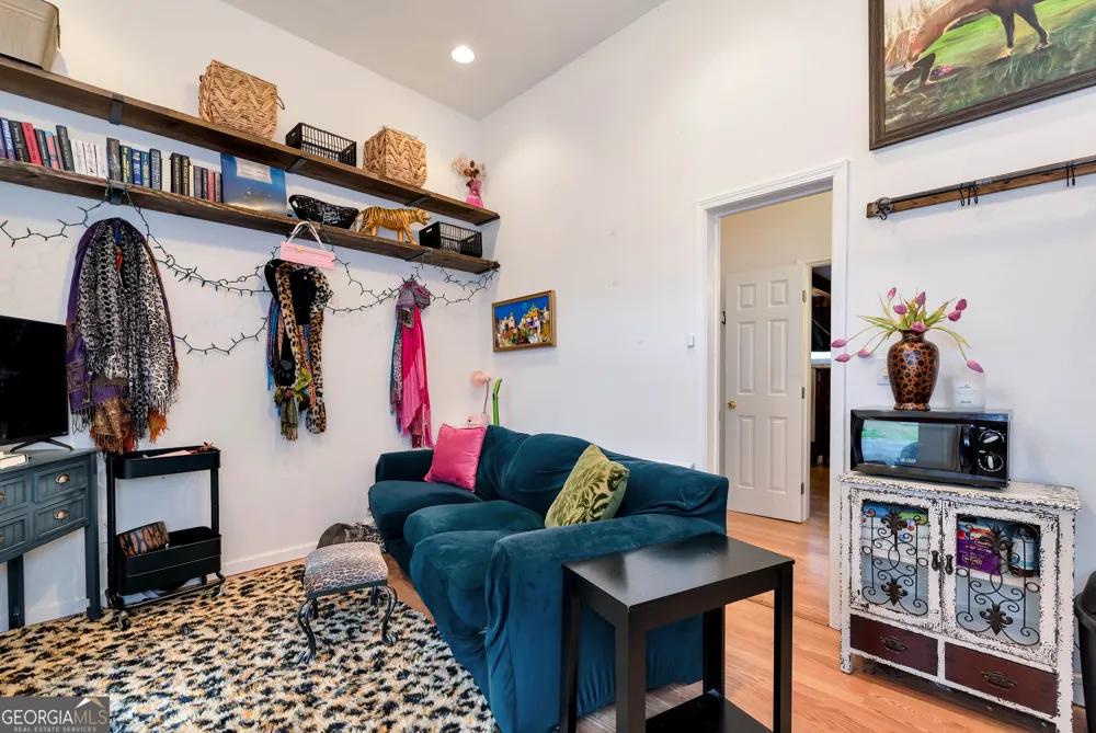 1060 Golden AVE Dahlonega, GA 30533