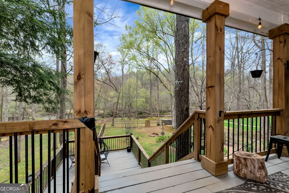 1060 Golden AVE Dahlonega, GA 30533
