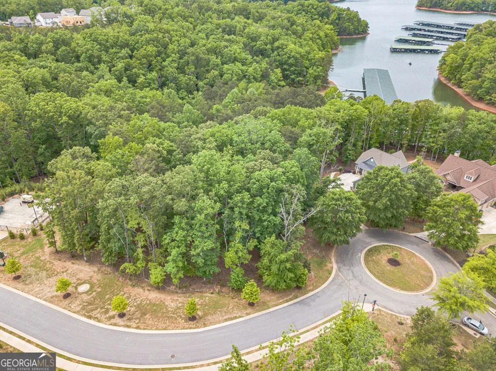 5953 Grand Marina CIR Gainesville, GA 30506