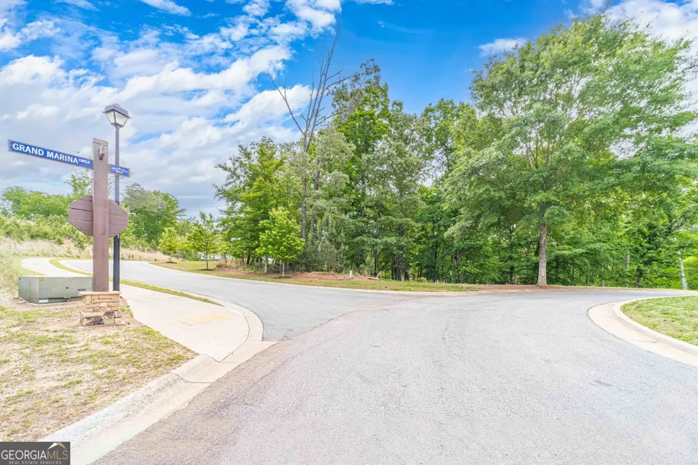 5953 Grand Marina CIR Gainesville, GA 30506