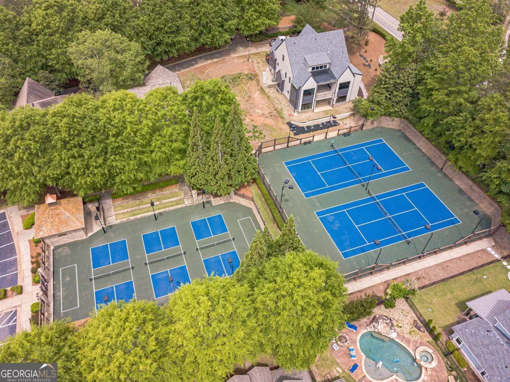 5953 Grand Marina CIR Gainesville, GA 30506