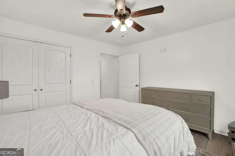 210 Madison DR SW Calhoun, GA 30701
