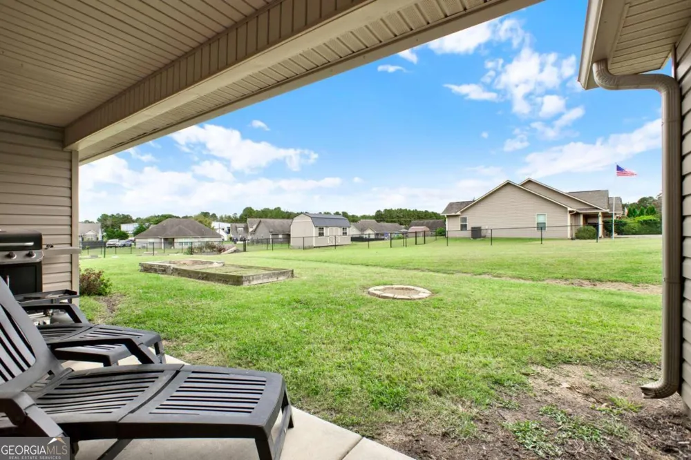 210 Madison DR SW Calhoun, GA 30701