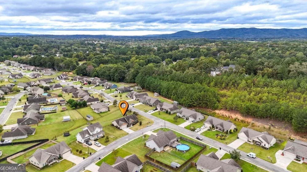 210 Madison DR SW Calhoun, GA 30701