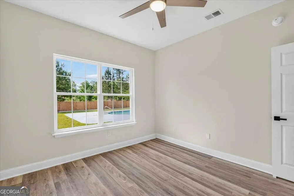 2657 Horseshoe CV Waverly, GA 31565