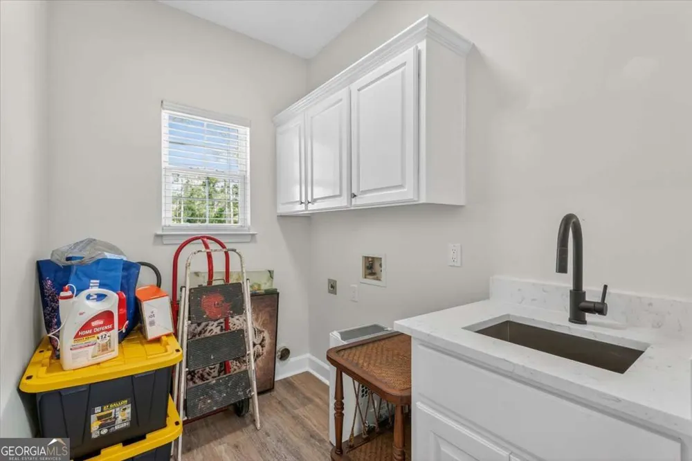 2657 Horseshoe CV Waverly, GA 31565