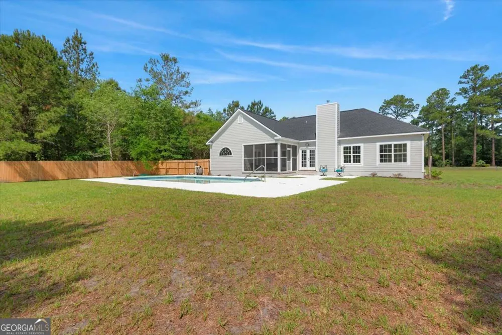 2657 Horseshoe CV Waverly, GA 31565
