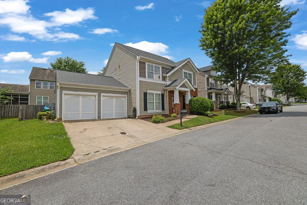 203 Quince RD Canton, GA 30114