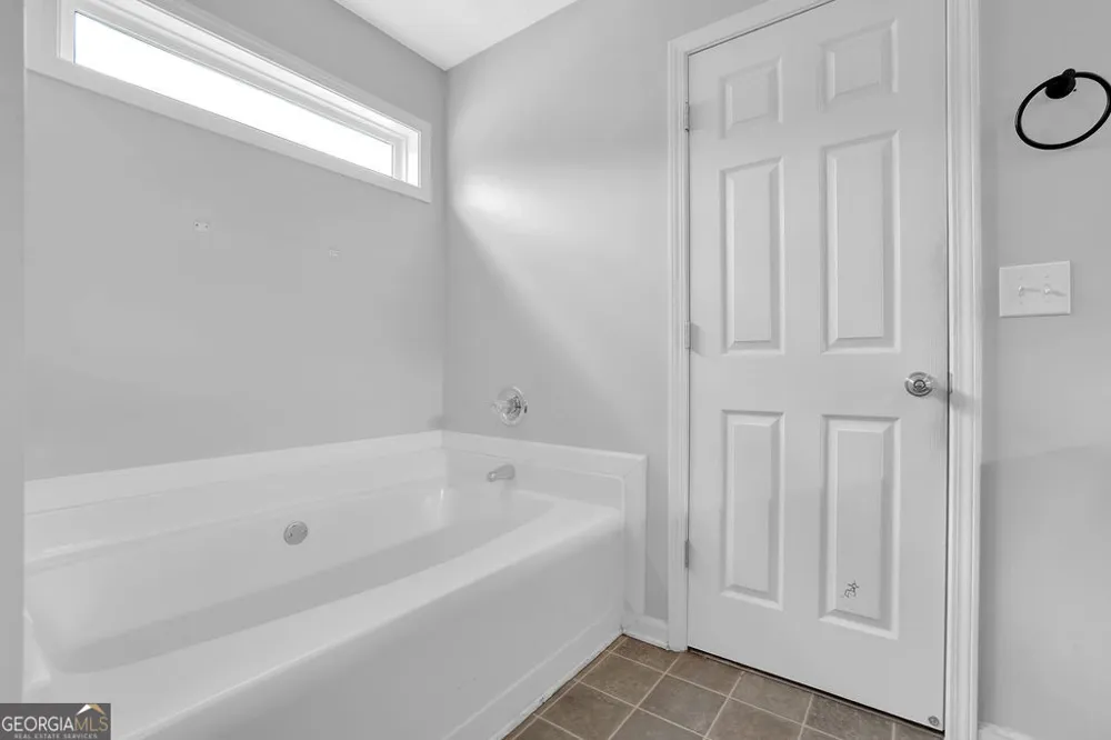 203 Quince RD Canton, GA 30114