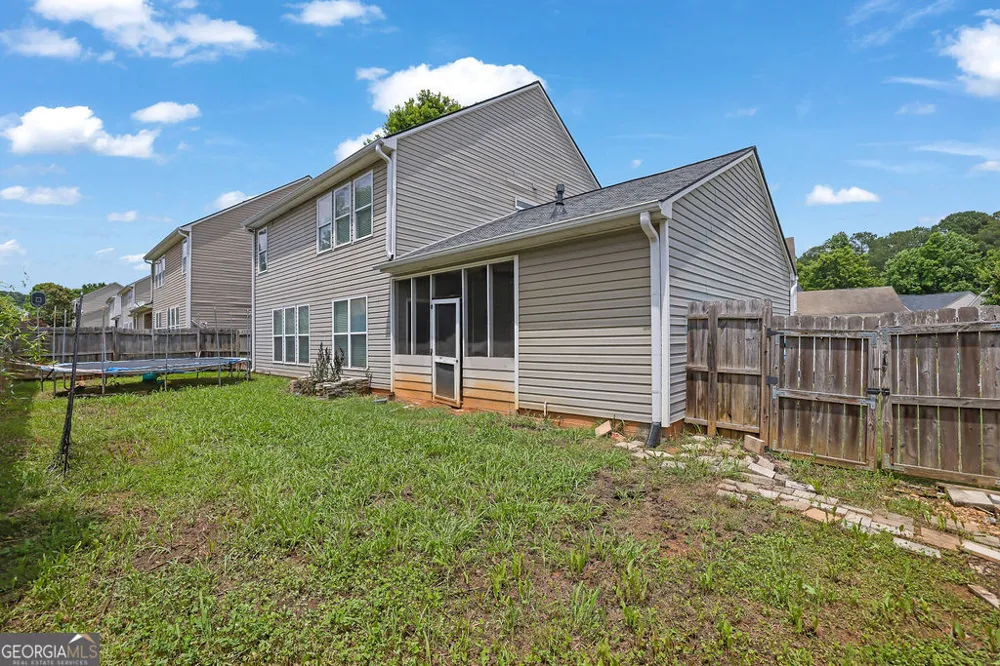 203 Quince RD Canton, GA 30114