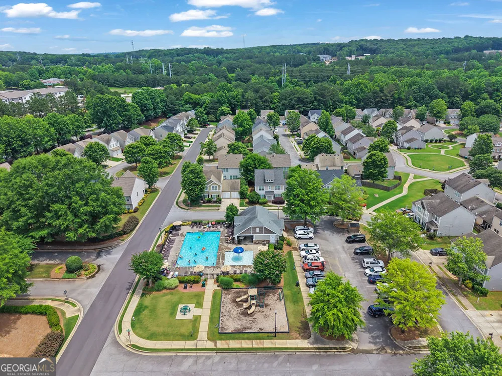 203 Quince RD Canton, GA 30114