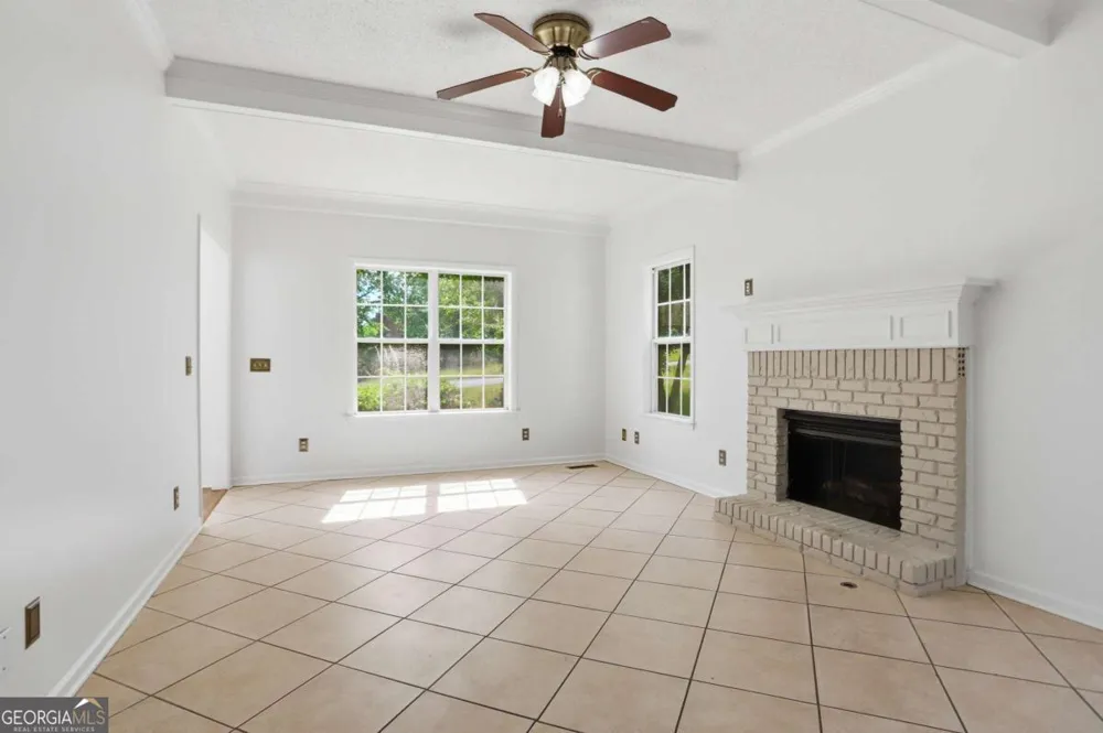 250 Orchard WAY SE Calhoun, GA 30701