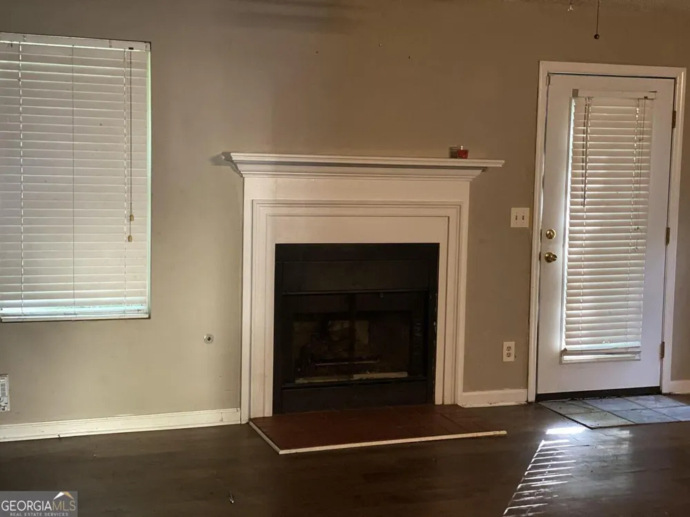 656 Kilkenny CIR Lithonia, GA 30058