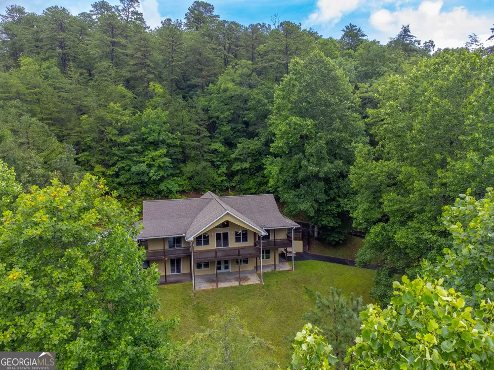 29/55 Cool Spring LN Clayton, GA 30525