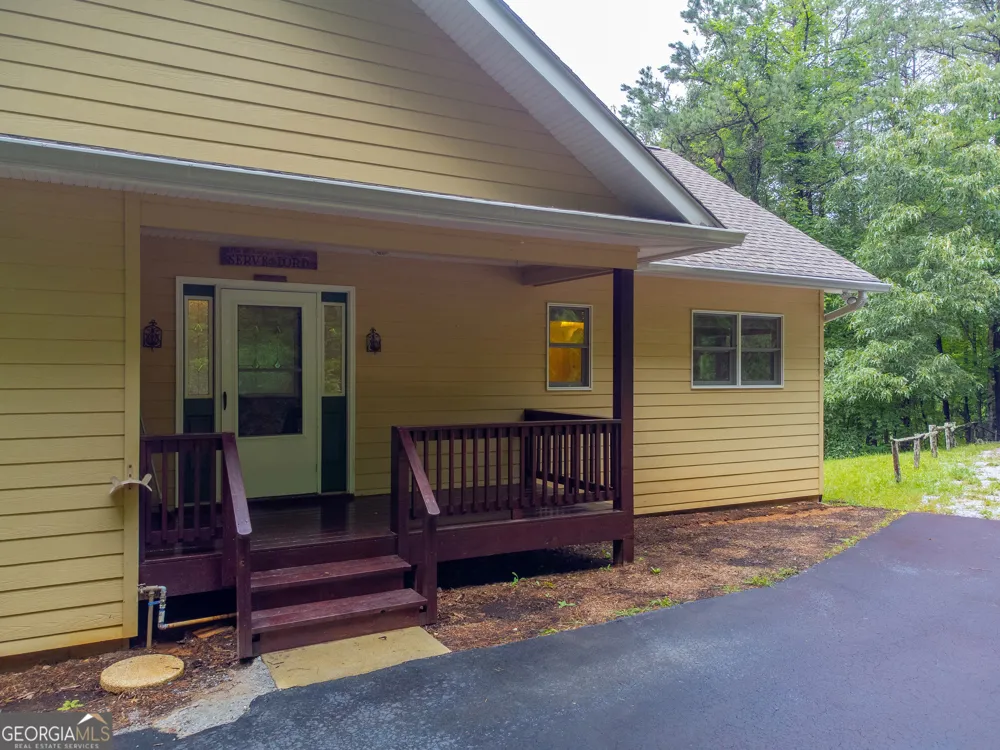 29/55 Cool Spring LN Clayton, GA 30525