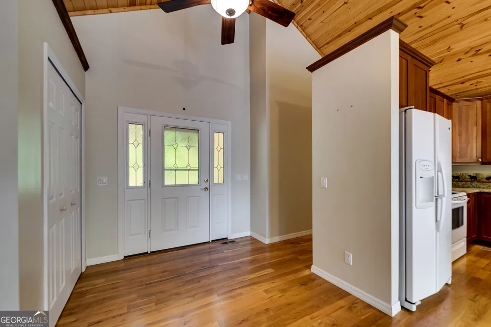 29/55 Cool Spring LN Clayton, GA 30525