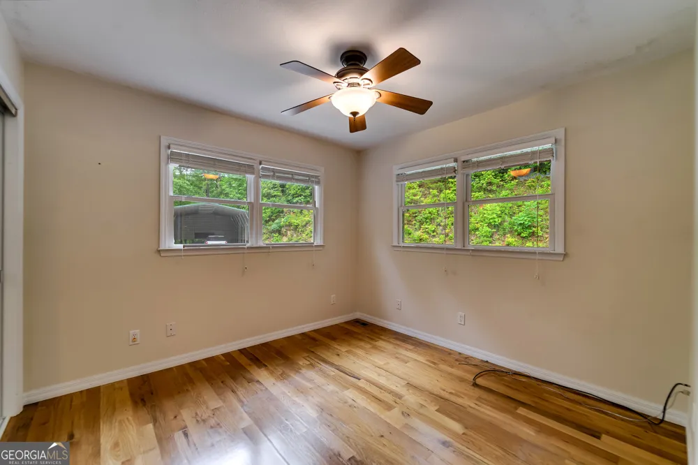 29/55 Cool Spring LN Clayton, GA 30525