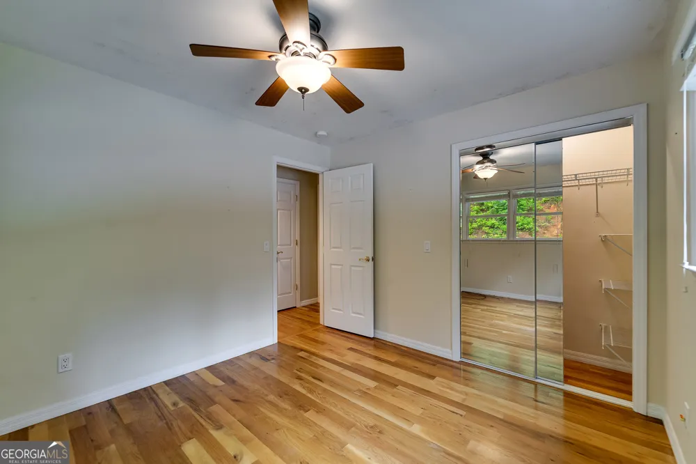 29/55 Cool Spring LN Clayton, GA 30525
