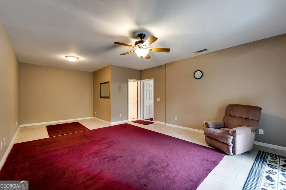 29/55 Cool Spring LN Clayton, GA 30525