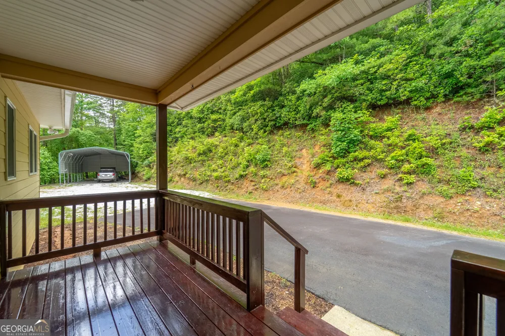 29/55 Cool Spring LN Clayton, GA 30525
